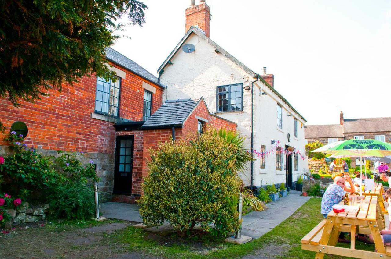Hotel The Spotted Cow Belper Exterior foto